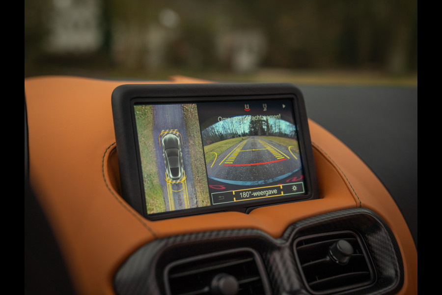 Aston Martin V12 Vantage Roadster | Nr. 211/249 | Pentland Green by Q | Briljant!