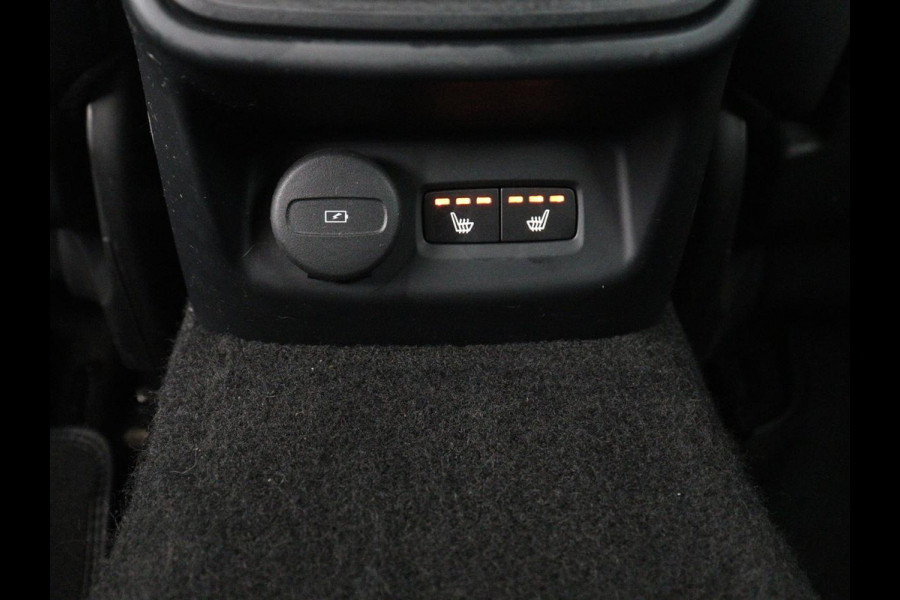 Polestar 2 Long Range Dual Motor Launch Edition 78kWh | Panoramadak | Trekhaak | 360 Camera | Achterbankverwarming | Adaptive cruise | Carplay | Camera | Stoelverwarming | Keyless