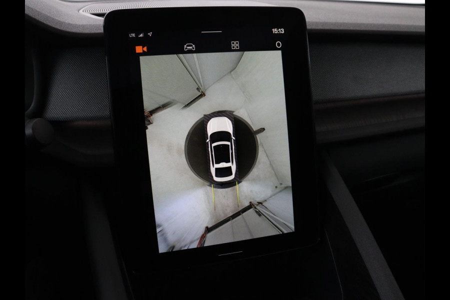 Polestar 2 Long Range Dual Motor Launch Edition 78kWh | Panoramadak | Trekhaak | 360 Camera | Achterbankverwarming | Adaptive cruise | Carplay | Camera | Stoelverwarming | Keyless