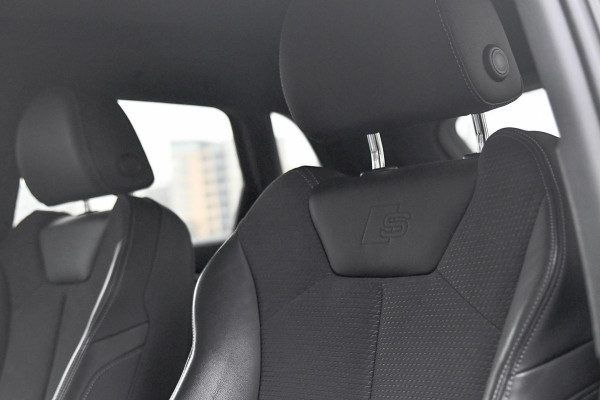 Audi Q3 45 TFSI e S edition. ACC, Stuurverw, Keyless, Matrix, Camera, 20'', CarPlay!