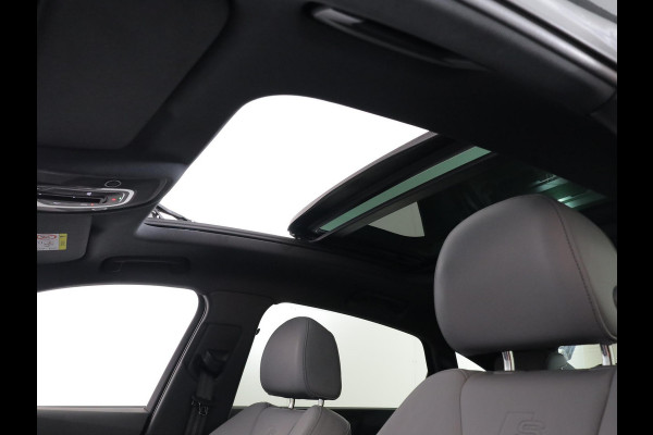 Audi e-tron Sportback 55 quattro S edition 95 kWh 408PK | Panorama dak | Matrix koplampen | S-Line |