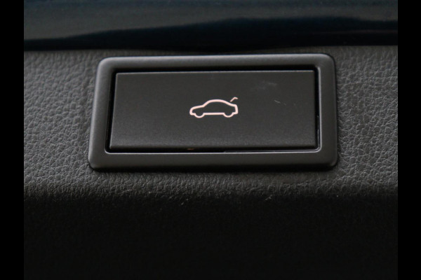 Škoda Octavia 1.0 e-TSI Business Edition Plus | Trekhaak | Stoelverwarming | Adaptive cruise | Camera | Carplay | Navigatie | 18'' | Side Assist | Keyless | Full LED