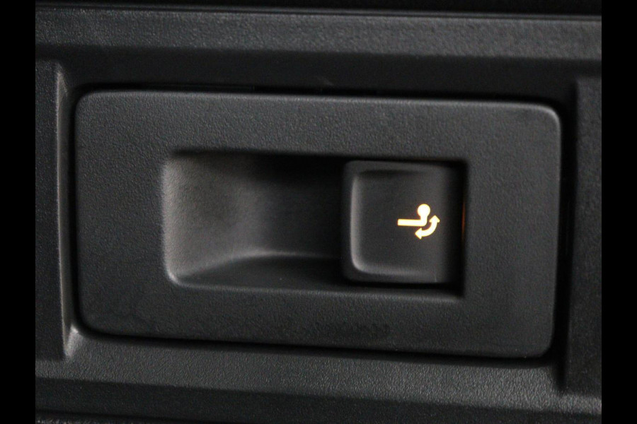 Škoda Octavia 1.0 e-TSI Business Edition Plus | Trekhaak | Stoelverwarming | Adaptive cruise | Camera | Carplay | Navigatie | 18'' | Side Assist | Keyless | Full LED