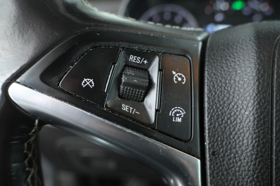 Opel Mokka 1.4 Turbo Innovation Automaat, Navigatie, camera, airco