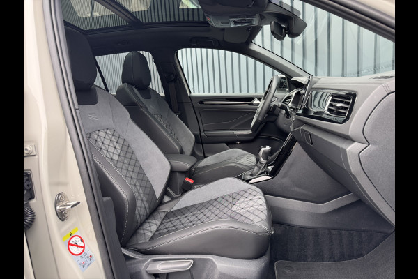 Volkswagen T-Roc 1.5 TSI R-Line Business | Trekhaak afnb. | Panodak | Keyless | Elk. A-klep | Side Assist | IQ Light | Prijs Rijklaar!!