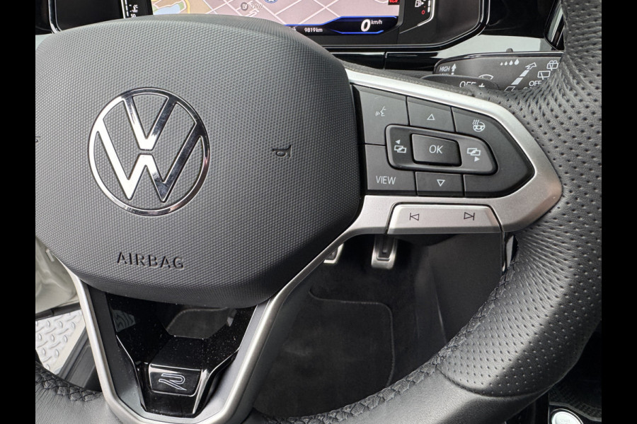 Volkswagen T-Roc 1.5 TSI R-Line Business | Trekhaak afnb. | Panodak | Keyless | Elk. A-klep | Side Assist | IQ Light | Prijs Rijklaar!!