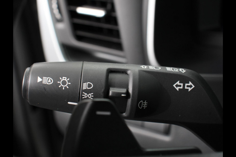 Nissan QASHQAI 1.3 MHEV Automaat N-Connecta | Navigatie | Climate Control | Sfeerverlichting | Camera 360 | Led | Dab | Verwarmde voorstoelen | Adaptive Cruise Control | Digitale Cockpit | Lichtmetalen Velgen