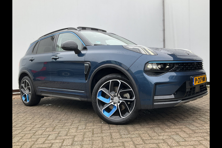 Lynk & Co 01 1.5 262pk Plug-in Pano.dak DAB 360°Cam Stoelverw. Carplay