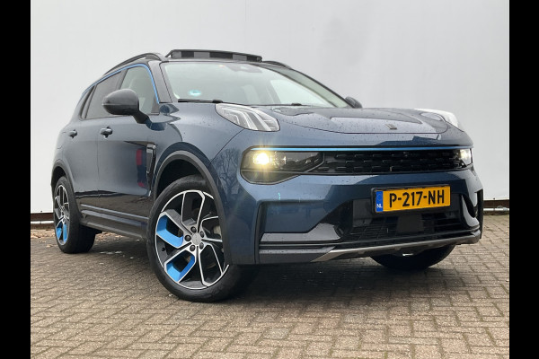Lynk & Co 01 1.5 262pk Plug-in Pano.dak DAB 360°Cam Stoelverw. Carplay
