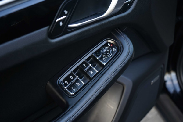 Porsche Macan S 3.0 V6T Facelift Pano/Bose/PASM/Trkhk/SportChrono/Memory