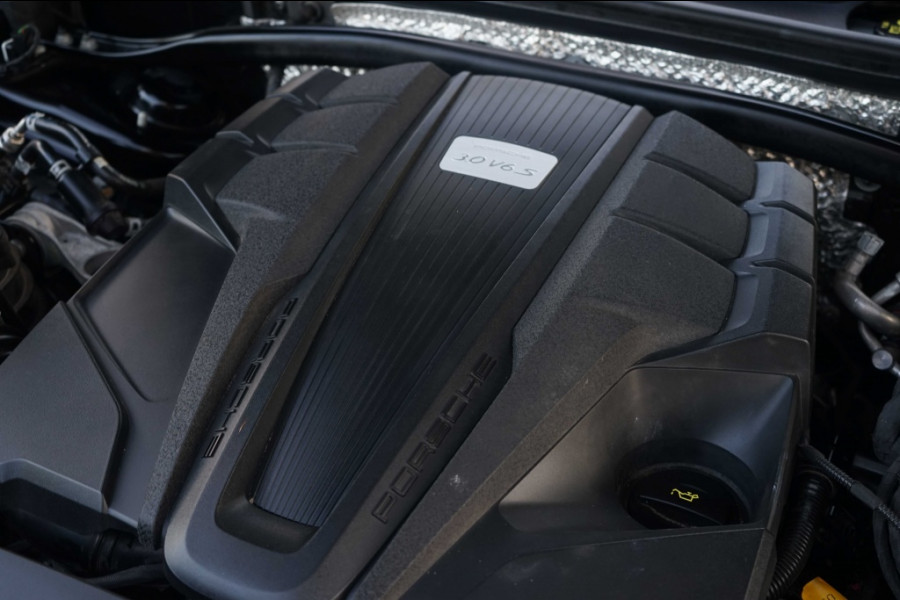 Porsche Macan S 3.0 V6T Facelift Pano/Bose/PASM/Trkhk/SportChrono/Memory