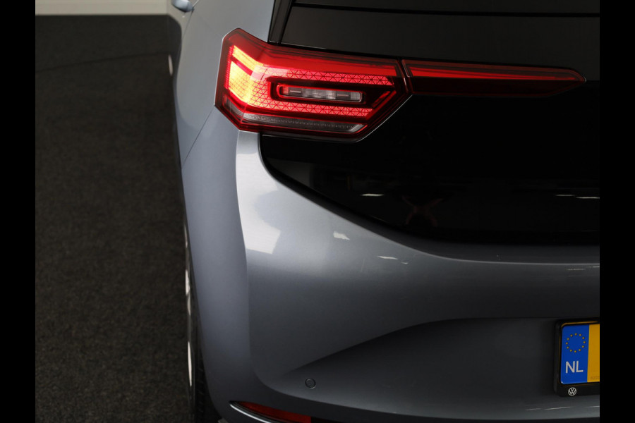 Volkswagen ID.3 Business 58 kWh 204 PK | Navigatie | Camera | Carplay |