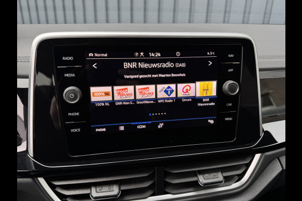 Volkswagen T-Roc 1.5 TSI R-Line Business | Black Style | Trekhaak afnb. | 19'' | IQ Light | Side Assist | Prijs Rijklaar!!