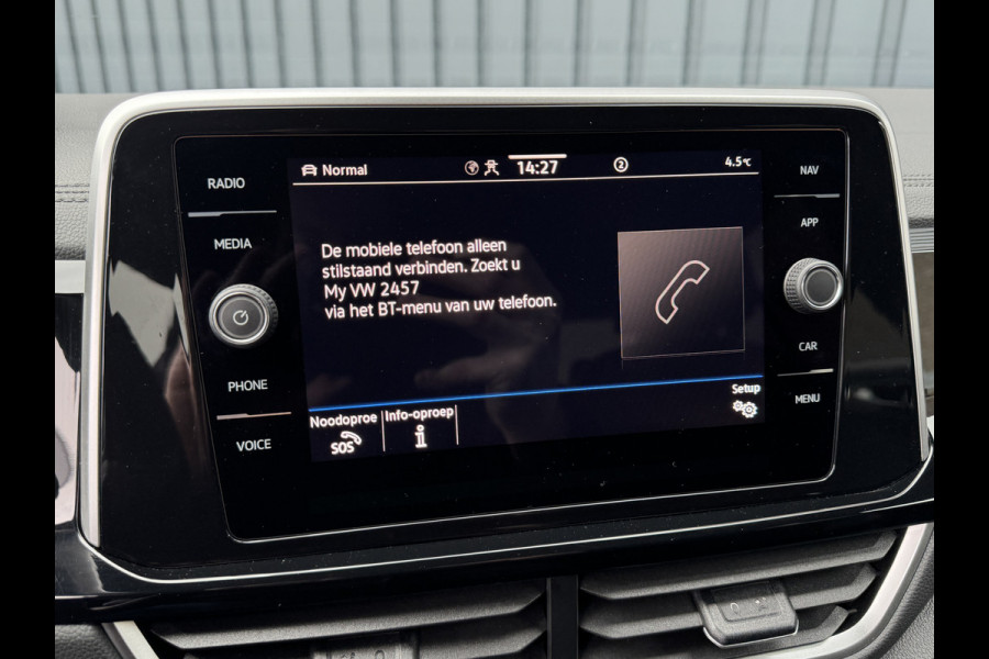 Volkswagen T-Roc 1.5 TSI R-Line Business | Black Style | Trekhaak afnb. | 19'' | IQ Light | Side Assist | Prijs Rijklaar!!