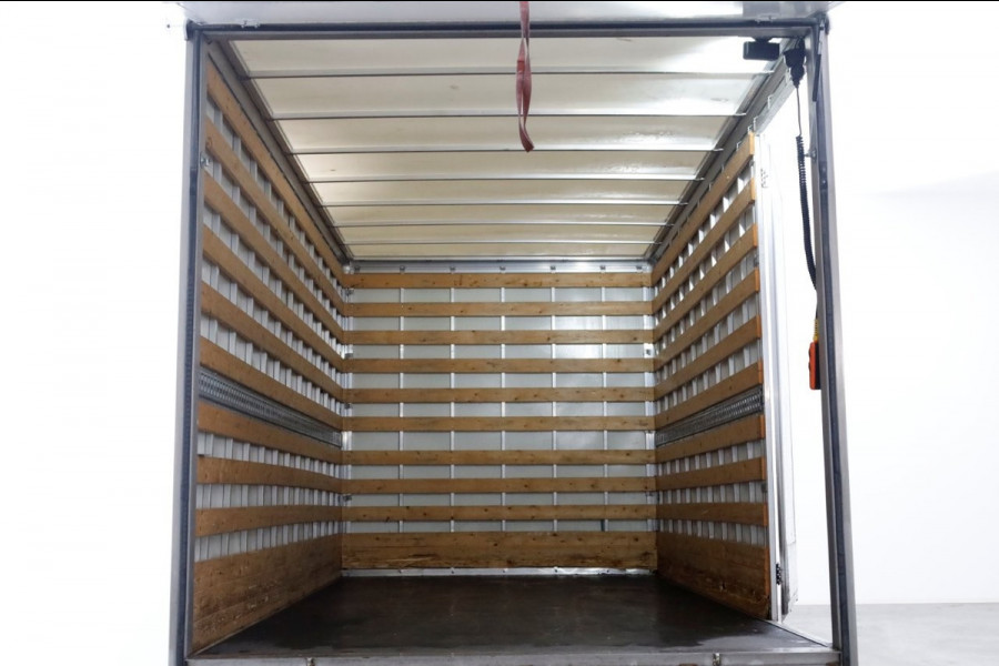 Volkswagen Crafter 35 2.0 TDI 140pk Bakwagen met laadklep en zijdeur 09-2022