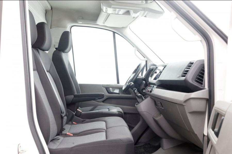 Volkswagen Crafter 35 2.0 TDI 140pk Bakwagen met laadklep en zijdeur 09-2022