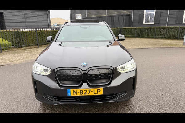 BMW iX3 Executive 80 kWh PANORAMADAK LEER APPLE-CARPLAY LED-XENON