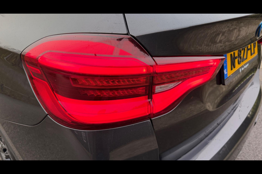 BMW iX3 Executive 80 kWh PANORAMADAK LEER APPLE-CARPLAY LED-XENON