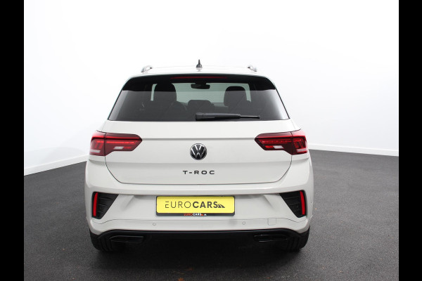 Volkswagen T-Roc 1.5 TSI R-Line+Blackpack Climate control | Adaptieve cruise control | Panoramadak | LED | Navigatie | Achteruitrijcamera | Parkeersensoren | Apple Carplay/ Android Auto | Radio