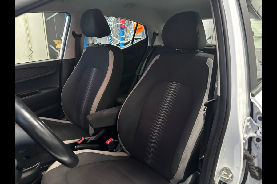 Hyundai i10 1.0 Comfortline Airco | Cruise | Elktr. pakket | Nederlandse auto