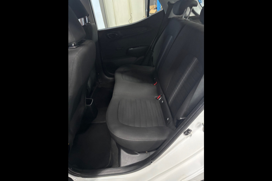 Hyundai i10 1.0 Comfortline Airco | Cruise | Elktr. pakket | Nederlandse auto