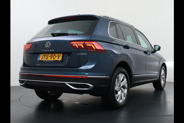 Volkswagen Tiguan 1.4 TSI eHybrid PHEV SUPER COMPLEET| SCHUIF/ KANTELDAK| DODE HOEK| ELEK. ACHTERKLEP| DIG. DASH | CAMERA| RIJKLAAR GELEVERD INCL. 12 MND BOVAG GARANTIE