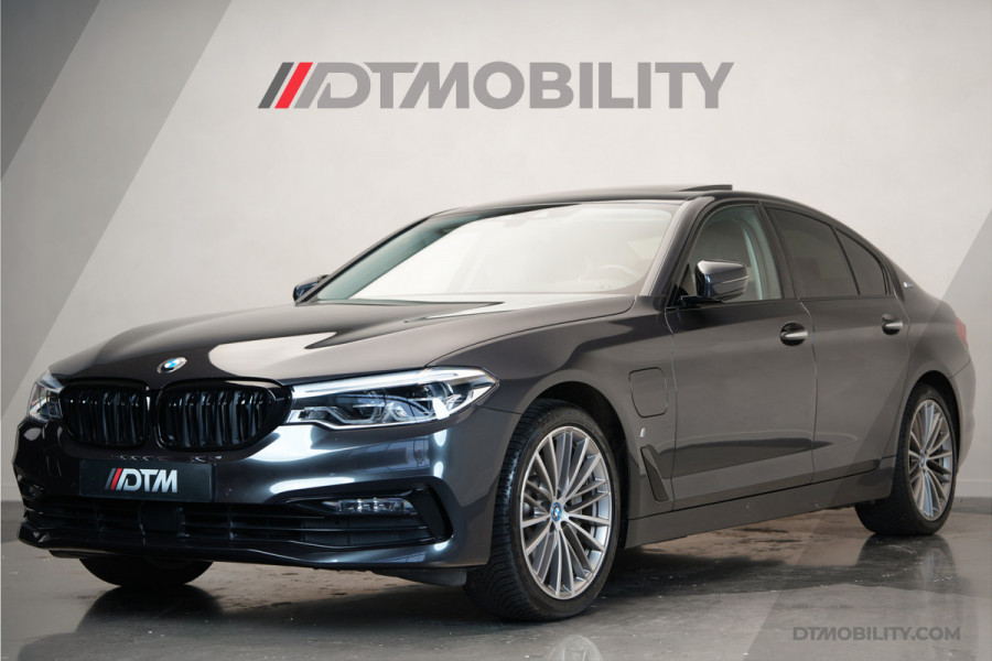 BMW 5 Serie 530e High Executive | Schuifdak | Adaptief cruise