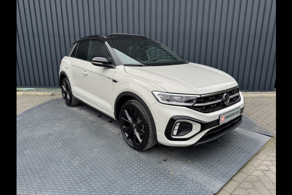 Volkswagen T-Roc 1.5 TSI R-Line Business | Trekhaak afnb. | Panodak | Keyless | Side Assist | Elk. A-klep | IQ Light | Prijs Rijklaar!!