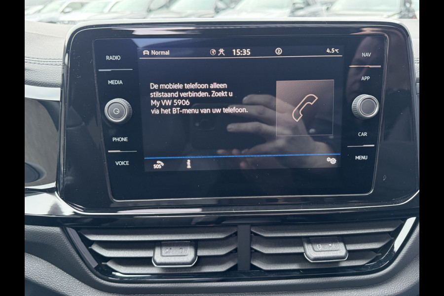 Volkswagen T-Roc 1.5 TSI R-Line Business | Trekhaak afnb. | Panodak | Keyless | Side Assist | Elk. A-klep | IQ Light | Prijs Rijklaar!!