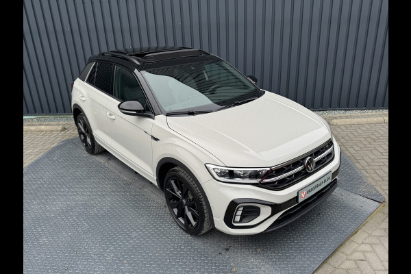 Volkswagen T-Roc 1.5 TSI R-Line Business | Trekhaak afnb. | Panodak | Keyless | Side Assist | Elk. A-klep | IQ Light | Prijs Rijklaar!!