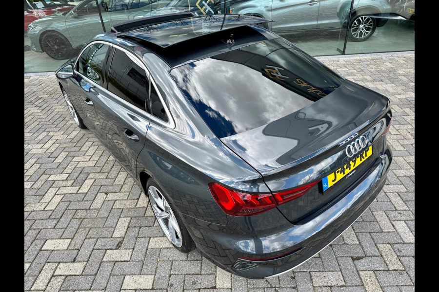 Audi A3 Limousine 35 TFSI edition one S-Line Panoramadak Virtual cockpit LED