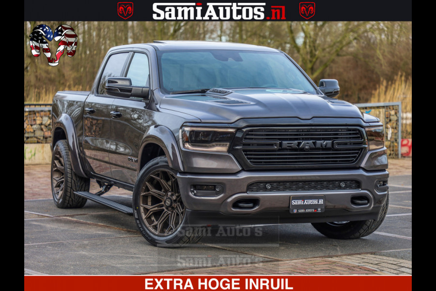 Dodge Ram 1500 Laramie Sport 5.7 V8 HEMI 402PK 4x4 | Panorama dak | 12' Scherm |Granite Crystal Metallic | Crew Cab | 5 Persoons | Dubbele Cabine | DC | VOORRAAD NR 2526 - 1272 |