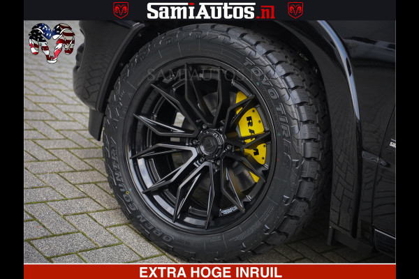 Dodge Ram 1500 Limited Night H.O 540HP 706Nm | Massage + Full Option | De Meest Luxe en Volle Pick-Up in zijn Klasse | Comfortabele Dubbele Cabine met Royale 5 Zitplaatsen | BPM vrij | Nu Leverbaar uit Voorraad | Voorraad Nr 2295 - 8559