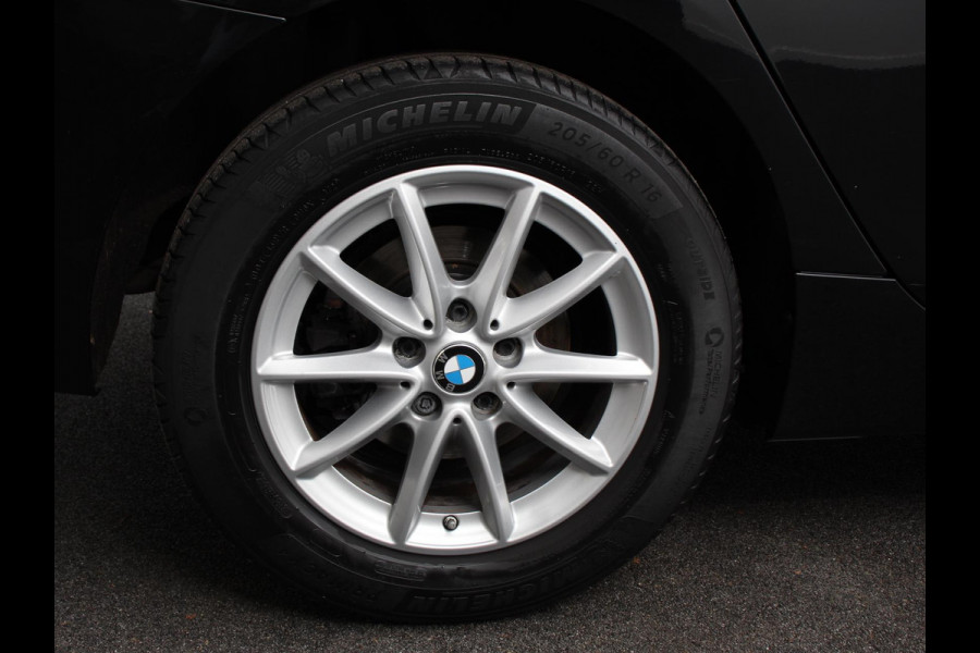 BMW 2 Serie Gran Tourer 218i 7p. Executive Launch Edition | Cruise control | Climate control | Parkeersensoren | Navigatie | Achteruitrijcamera | LED | Lichtmetalen velgen