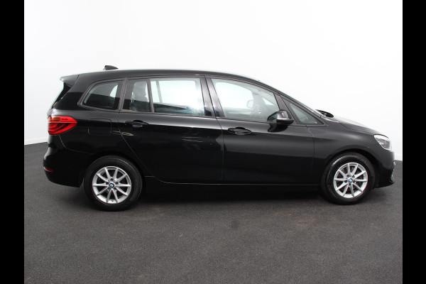 BMW 2 Serie Gran Tourer 218i 7p. Executive Launch Edition | Cruise control | Climate control | Parkeersensoren | Navigatie | Achteruitrijcamera | LED | Lichtmetalen velgen