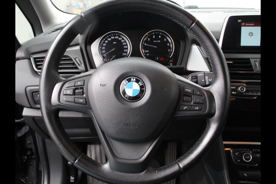 BMW 2 Serie Gran Tourer 218i 7p. Executive Launch Edition | Cruise control | Climate control | Parkeersensoren | Navigatie | Achteruitrijcamera | LED | Lichtmetalen velgen