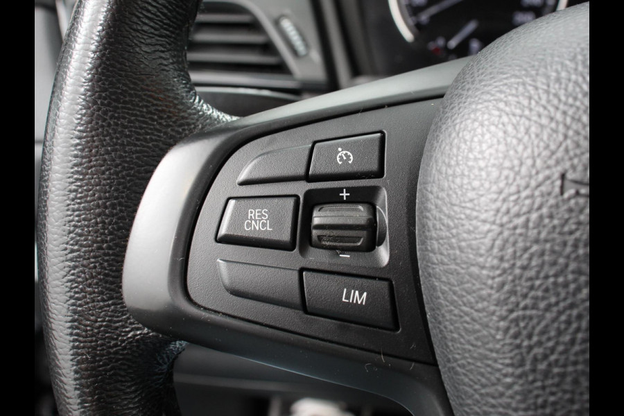 BMW 2 Serie Gran Tourer 218i 7p. Executive Launch Edition | Cruise control | Climate control | Parkeersensoren | Navigatie | Achteruitrijcamera | LED | Lichtmetalen velgen