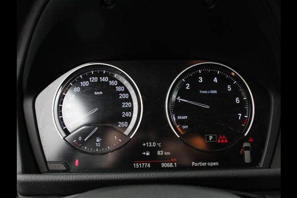 BMW 2 Serie Gran Tourer 218i 7p. Executive Launch Edition | Cruise control | Climate control | Parkeersensoren | Navigatie | Achteruitrijcamera | LED | Lichtmetalen velgen