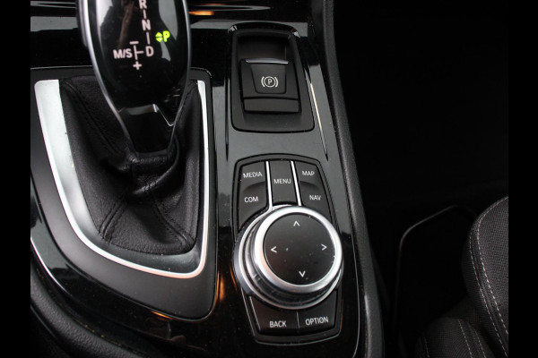 BMW 2 Serie Gran Tourer 218i 7p. Executive Launch Edition | Cruise control | Climate control | Parkeersensoren | Navigatie | Achteruitrijcamera | LED | Lichtmetalen velgen