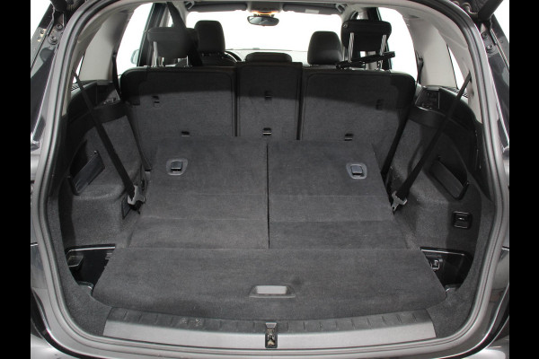 BMW 2 Serie Gran Tourer 218i 7p. Executive Launch Edition | Cruise control | Climate control | Parkeersensoren | Navigatie | Achteruitrijcamera | LED | Lichtmetalen velgen
