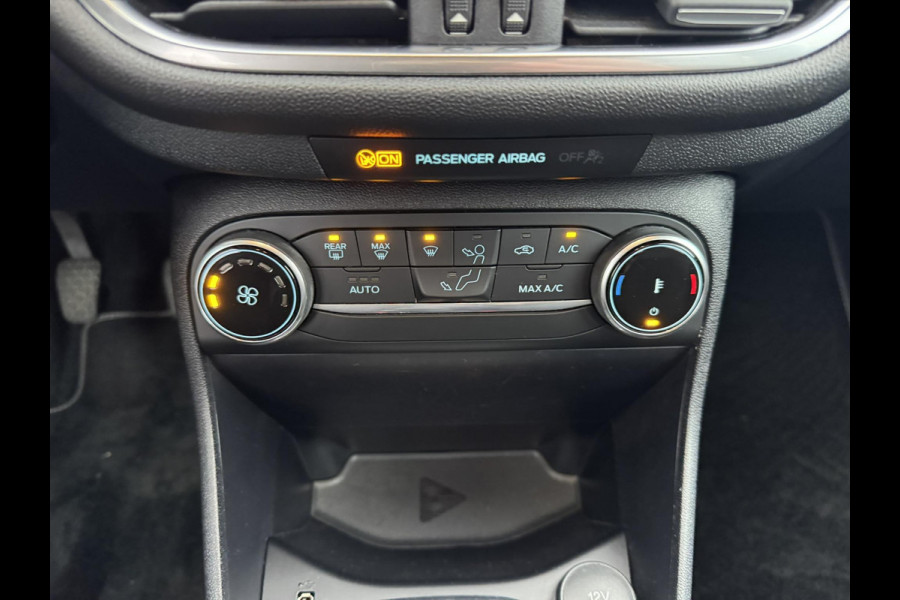 Ford Fiesta 1.0 EcoBoost Hybrid Titanium 100pk| Cruise Control| Apple Carplay, Android Auto | Climate control