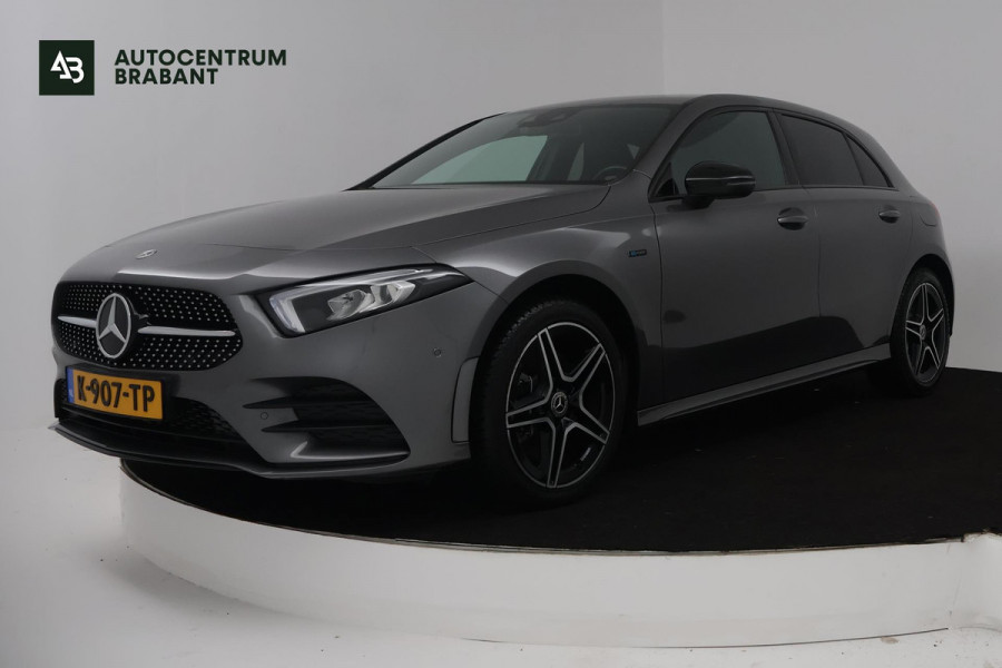 Mercedes-Benz A-Klasse 250 e Business Solution AMG Limited (SFEERVERLICHTING, STOELVERWARMING, ACHTERUITRIJCAMERA, SENSOREN)
