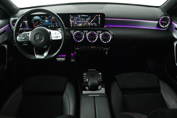Mercedes-Benz A-Klasse 250 e Business Solution AMG Limited (SFEERVERLICHTING, STOELVERWARMING, ACHTERUITRIJCAMERA, SENSOREN)