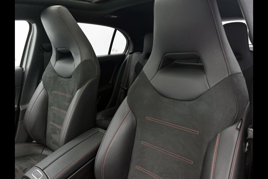 Mercedes-Benz A-Klasse 180 Premium AMG-Line(Dealer OnderH, Panorama, Lane Assist, StoelV, Carplay, Navi, Climate Con, Etc)
