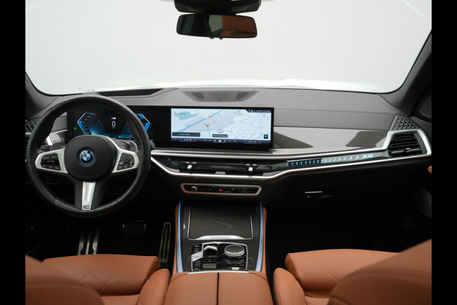 BMW X5 xDrive50e M Sport Plug In Hybrid 490pk Dealer O.H. PHEV | Panodak | Luchtvering | Harman & Kardon | Laser | Adaptive Cruise Comfortstoelen | Memory | Stoelventilatie | Head Up | Adaptive Cruise | 360 Camera | Apple Carplay