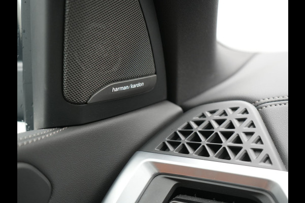 BMW X5 xDrive50e M Sport Plug In Hybrid 490pk Dealer O.H. PHEV | Panodak | Luchtvering | Harman & Kardon | Laser | Adaptive Cruise Comfortstoelen | Memory | Stoelventilatie | Head Up | Adaptive Cruise | 360 Camera | Apple Carplay