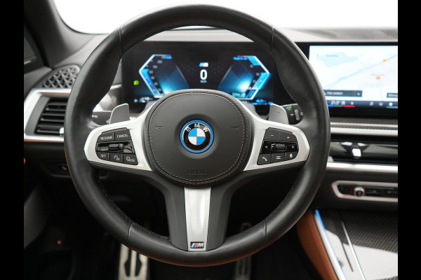 BMW X5 xDrive50e M Sport Plug In Hybrid 490pk Dealer O.H. PHEV | Panodak | Luchtvering | Harman & Kardon | Laser | Adaptive Cruise Comfortstoelen | Memory | Stoelventilatie | Head Up | Adaptive Cruise | 360 Camera | Apple Carplay