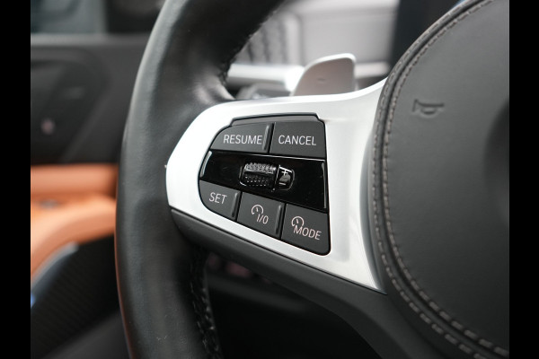 BMW X5 xDrive50e M Sport Plug In Hybrid 490pk Dealer O.H. PHEV | Panodak | Luchtvering | Harman & Kardon | Laser | Adaptive Cruise Comfortstoelen | Memory | Stoelventilatie | Head Up | Adaptive Cruise | 360 Camera | Apple Carplay