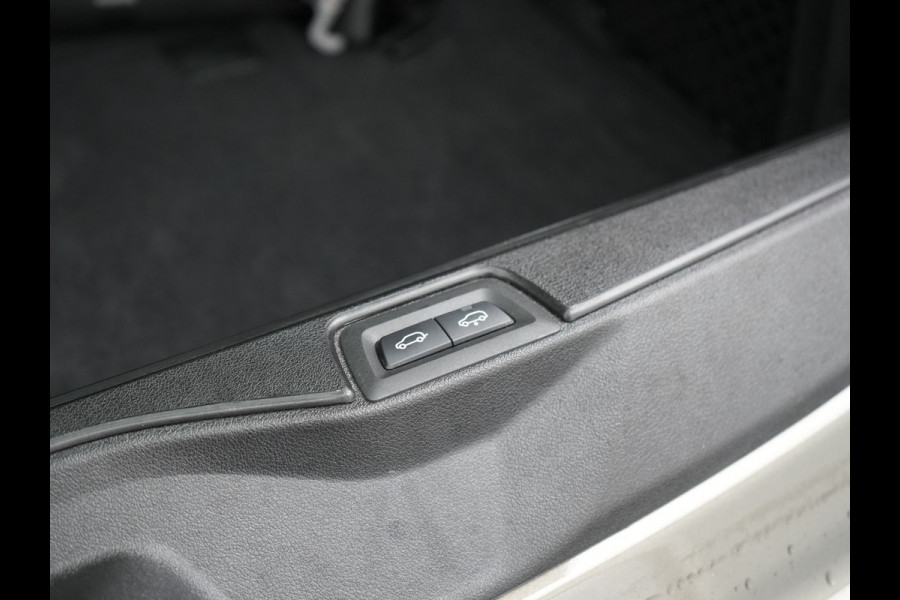 BMW X5 xDrive50e M Sport Plug In Hybrid 490pk Dealer O.H. PHEV | Panodak | Luchtvering | Harman & Kardon | Laser | Adaptive Cruise Comfortstoelen | Memory | Stoelventilatie | Head Up | Adaptive Cruise | 360 Camera | Apple Carplay