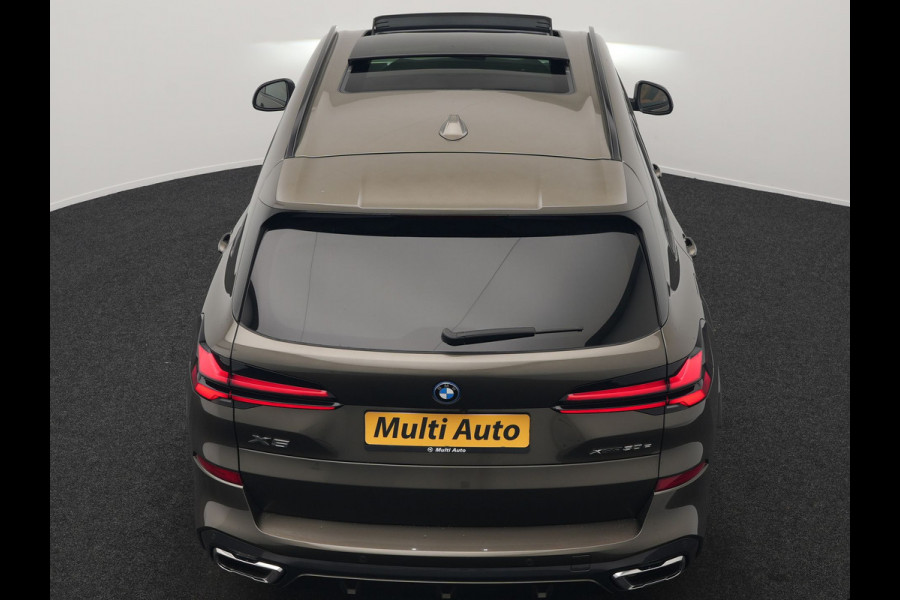 BMW X5 xDrive50e M Sport Plug In Hybrid 490pk Dealer O.H. PHEV | Panodak | Luchtvering | Harman & Kardon | Laser | Adaptive Cruise Comfortstoelen | Memory | Stoelventilatie | Head Up | Adaptive Cruise | 360 Camera | Apple Carplay